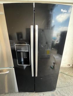 Whirlpool Side By Side Black Refrigerator Fridge
