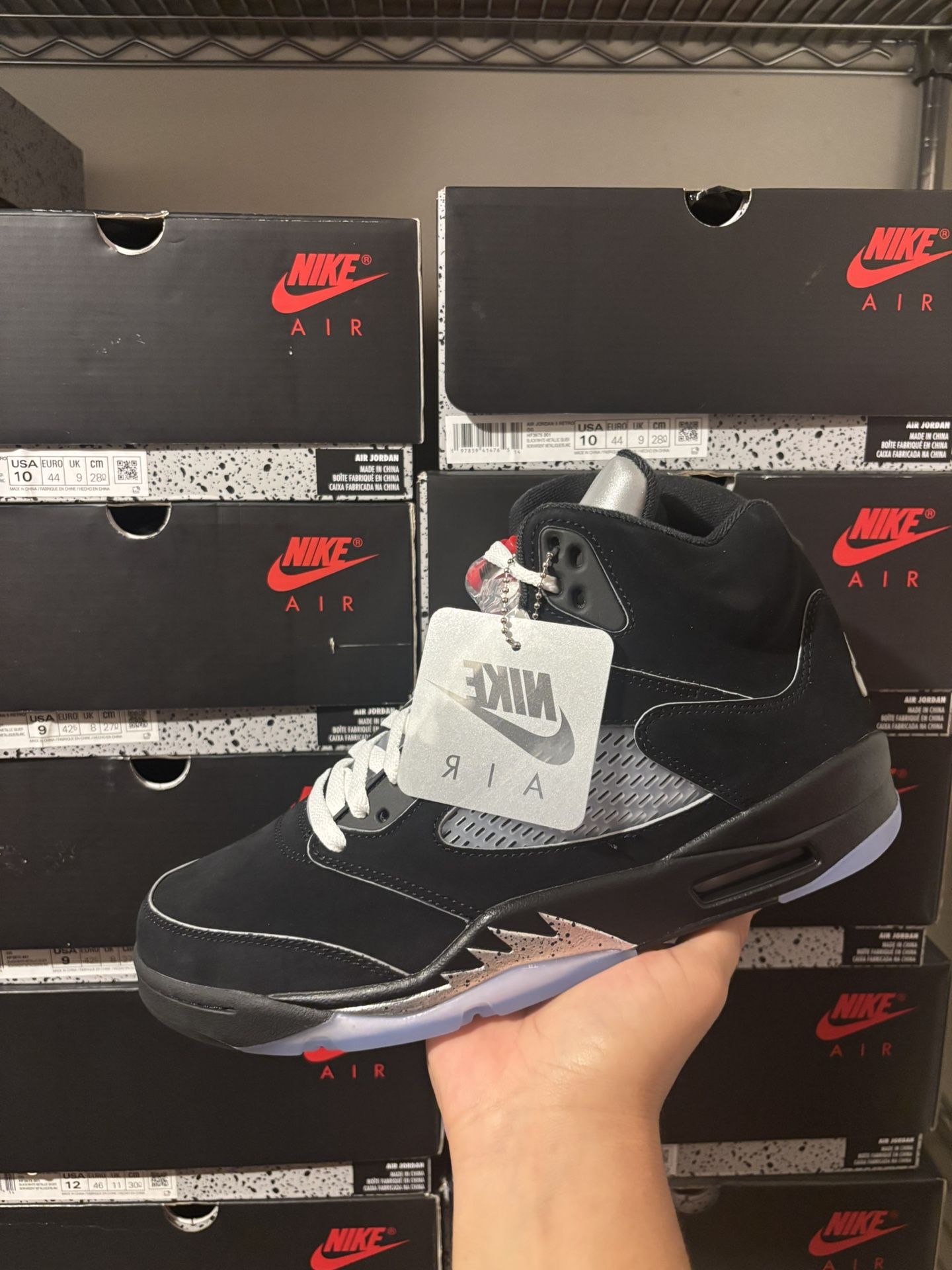 Jordan 5 Retro OG Black Metallic Reimagined