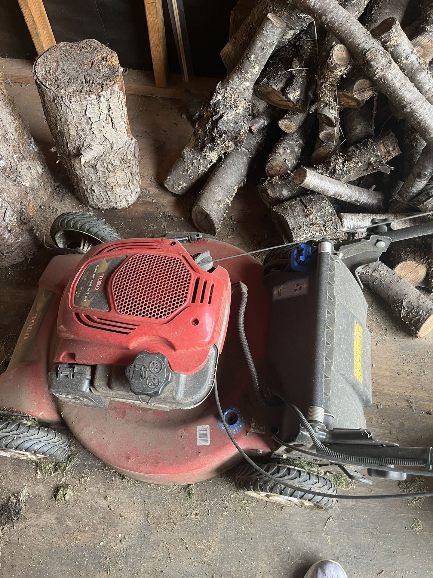Toro self-propelled mower