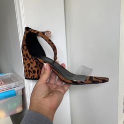 Leapord Heel 