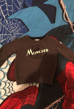 Moncler sweater