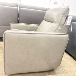 Manual Recliner Delivery Available 