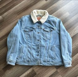Levi’s jacket  For Women