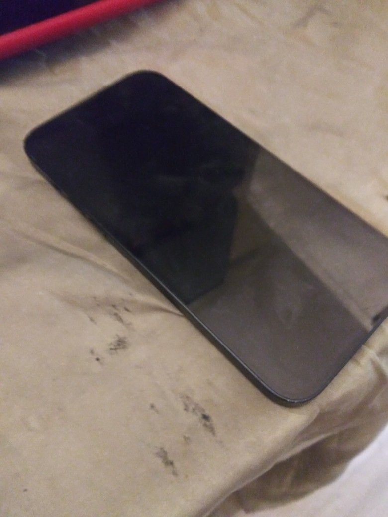 $80 OBO MAKE OFFER BRAND NEW IPHONE 14 PASSWORD LOCKED
