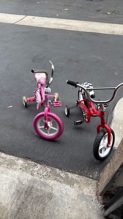 Kids bike with training wheels