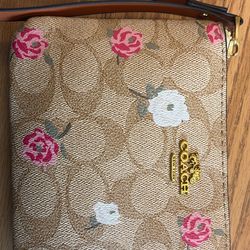 New Authentic Coach Floral Wallet