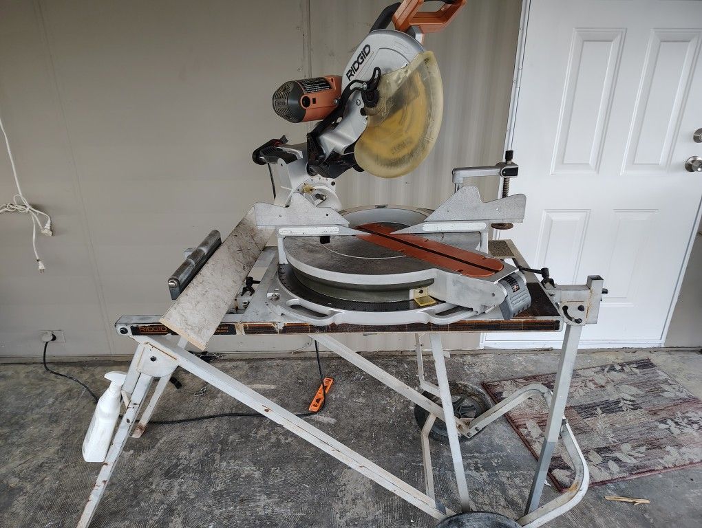 Table Miter Saw Rigid 12"