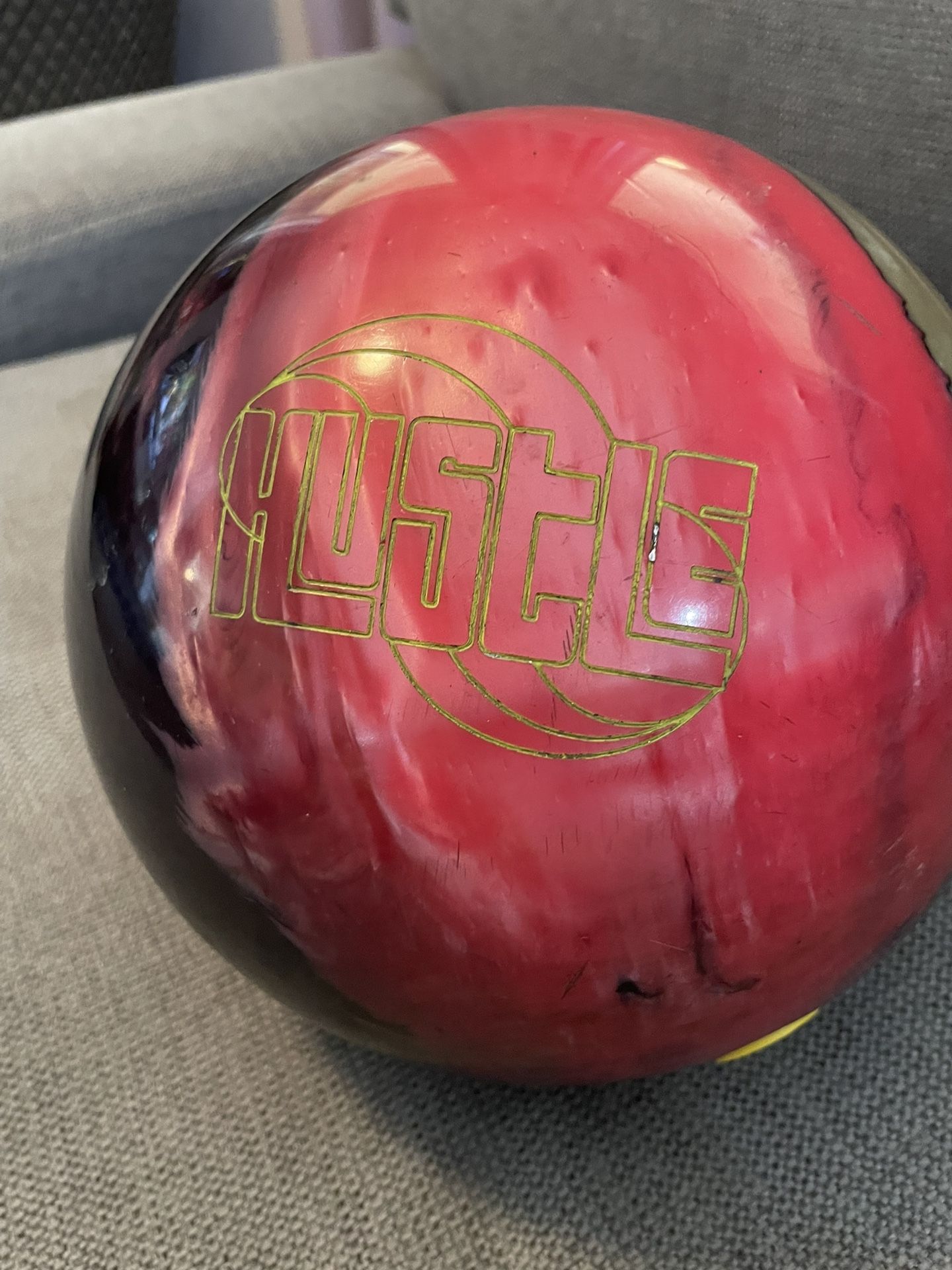 Hustle Bowling Ball for Sale in Sun City, AZ OfferUp