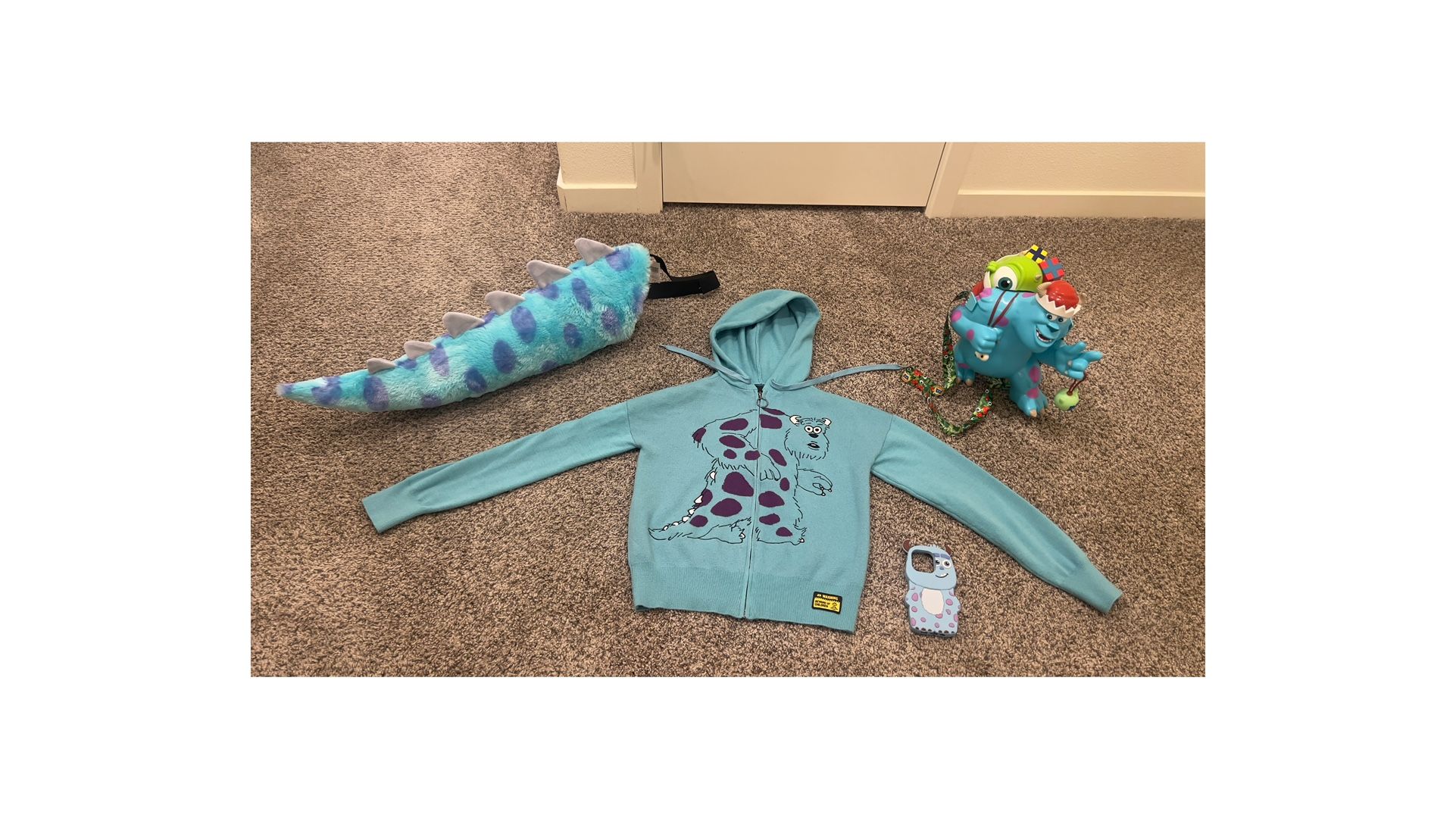 4 Piece Monsters Inc Bundle! 💙