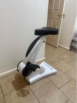 Smooth fitness desk bike