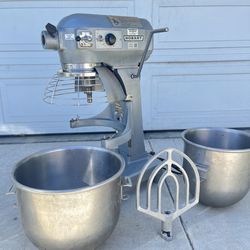 Hobart mixer 20 quart A200 restaurant equipment