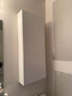 Bathroom cabinet