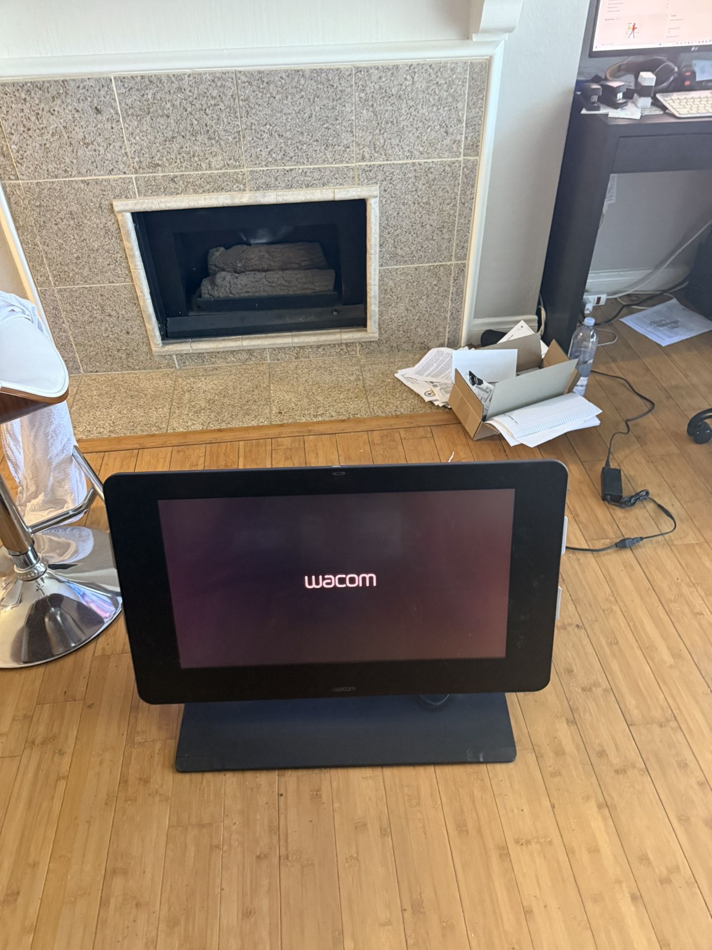 Used Wacom Cintiq 27qhd dtk-2700