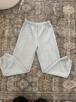 Princess Polly Sweatpants (size 6)