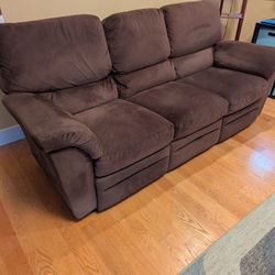 La-Z-Boy Reclining Sofa