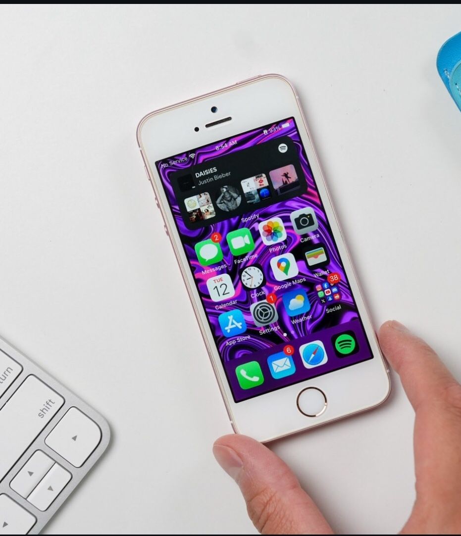 iPhone 6S Plus Unlocked With Warranty