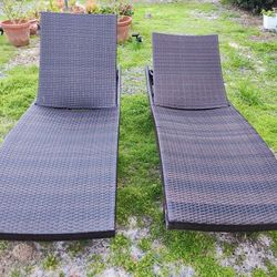 ($45 ea.)2 Lounge Chairs 100% weatherproof.