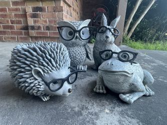 Planters- Silly Spectacles