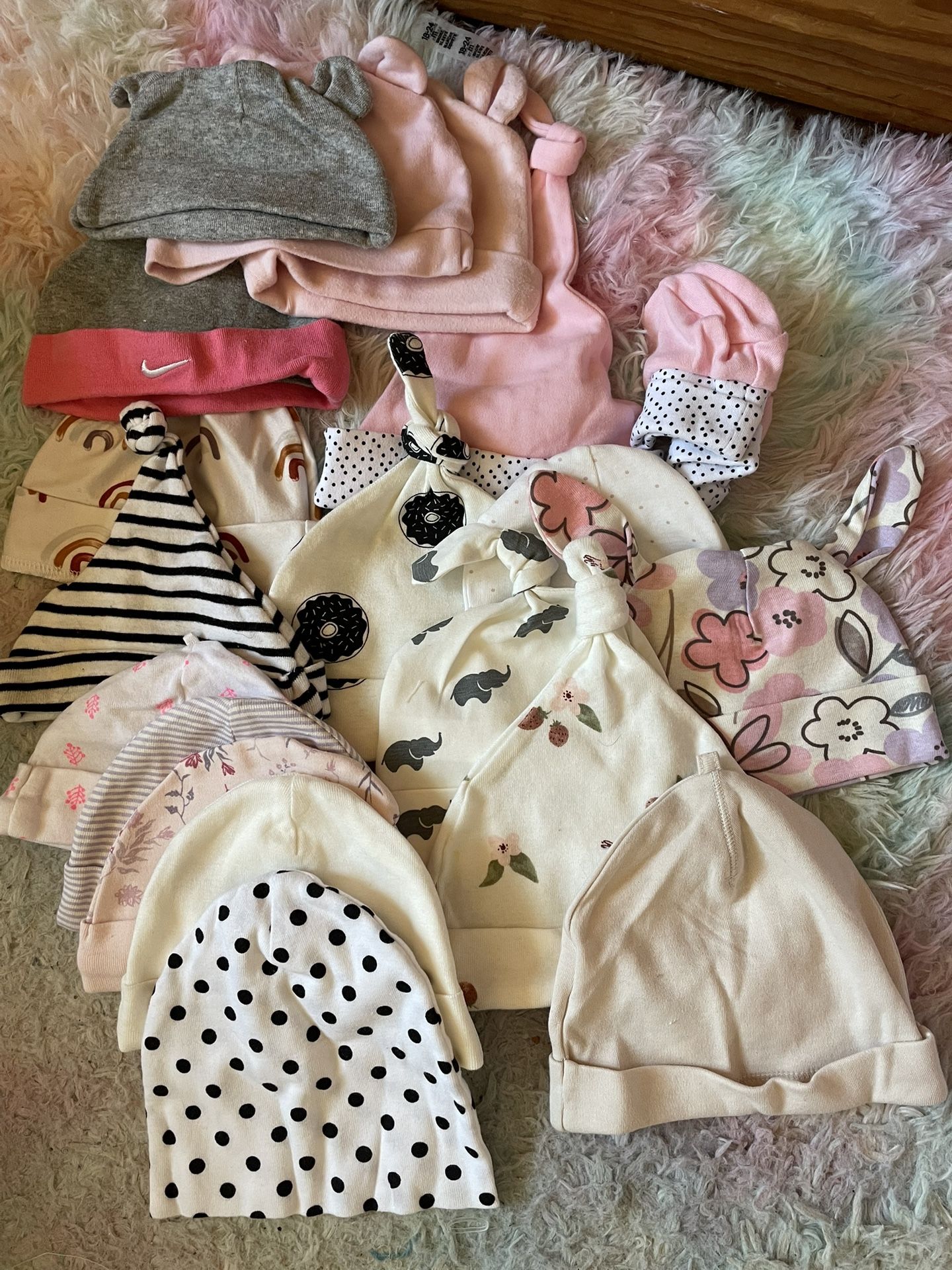 (free) infant & baby hats
