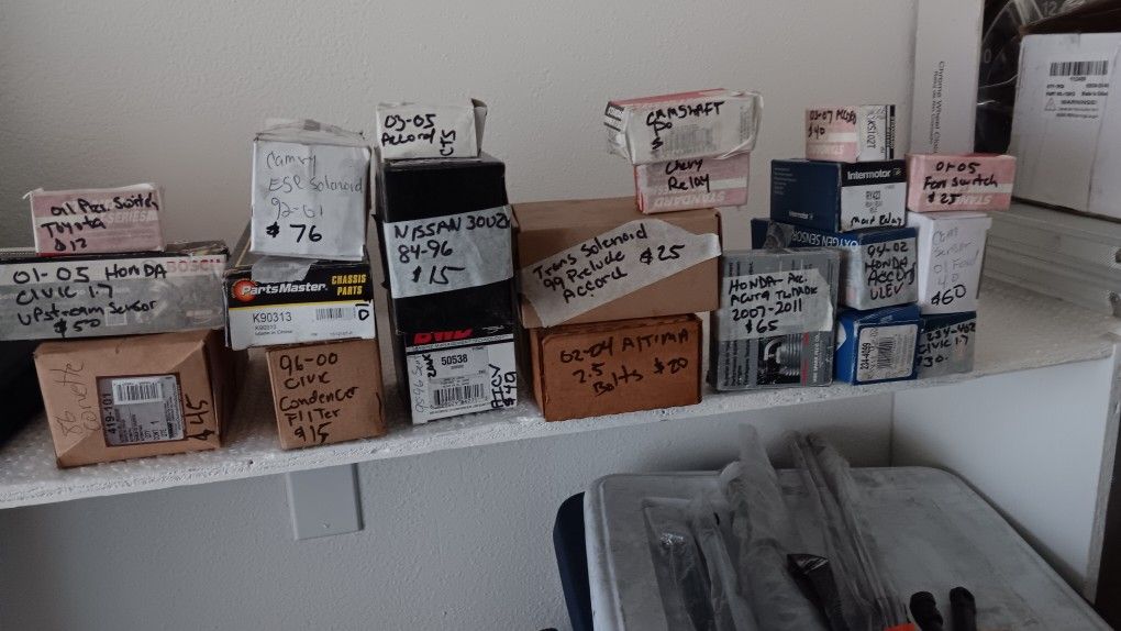 New Parts Honda, Toyota, Chevy, Nissan, Bmw