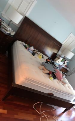 KING SIZE HEADBOARD
