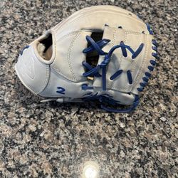 44 Pro Baseball Glove 11.25