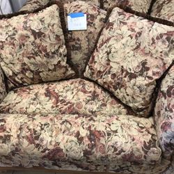 2pc Loveseat 