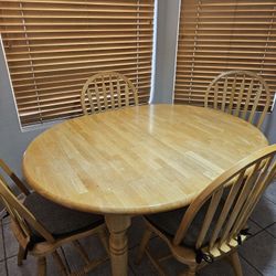 Kitchen Table With 4 Chairs
