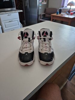 Air Jordan's Size 7Y