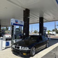 1996 BMW 328i