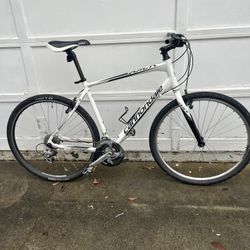 Hybrid Cannondale 