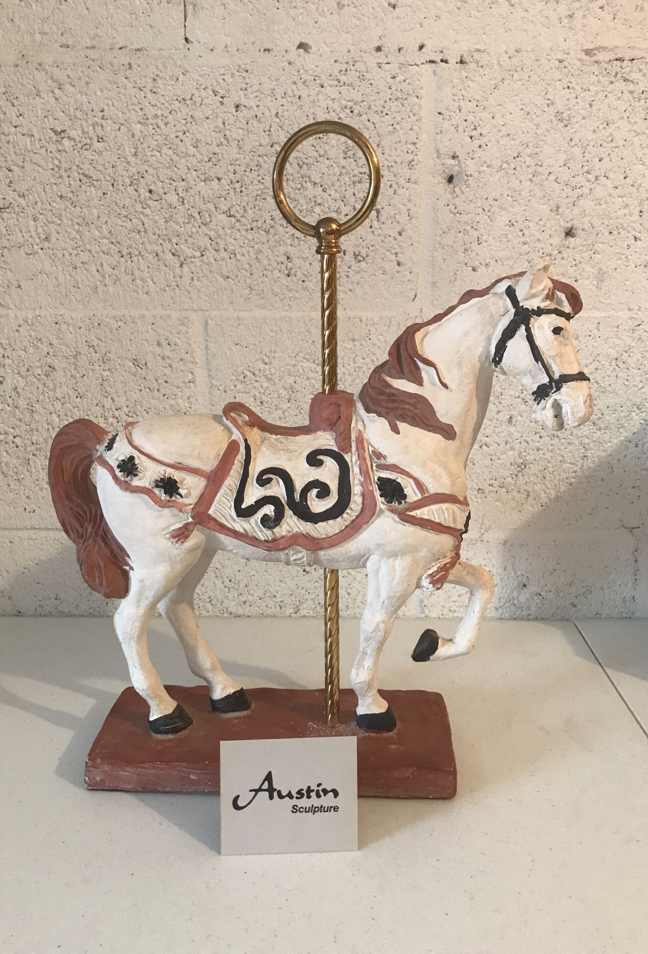 Austin sculpture “carousel horse”