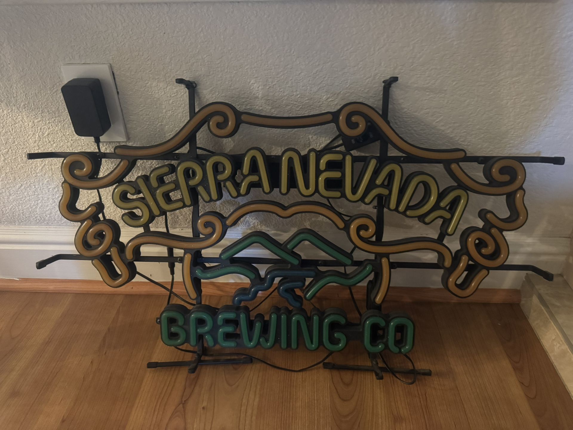 SIERRA NEVADA LED BEER SIGN