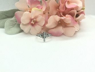 Vintage Cross Ring Size 8