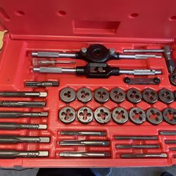 Tap And Die Set