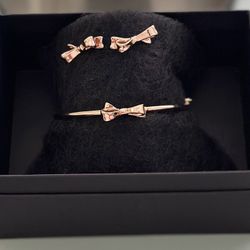 Kate spade rose shop gold bow bracelet
