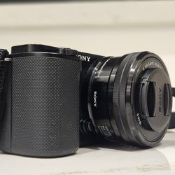 Sony ZV-E10 Camera 