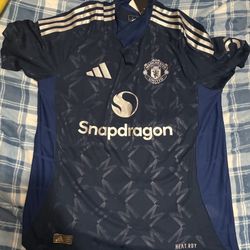 ADIDAS 2024-25 MANCHESTER UNITED MEN'S AUTHENTIC AWAY JERSEY