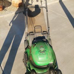 Lawn Mower For Parts   Lawn Boy...