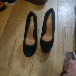 8.5 Black Suede High Heel Pumps