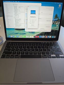 2020 Macbook Pro A2251  i5,16Gb,1Tb SSD,13” LCD, AC Charger, Grade A Excellent,Space Gray Color, Office 2022 for Big Sale