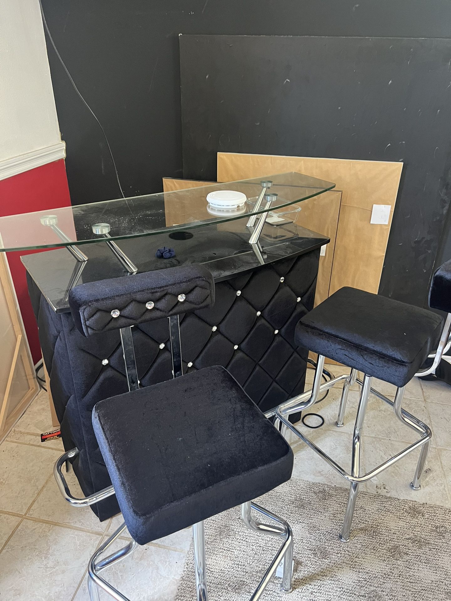 Bar And Bar Stool Chairs For Sale