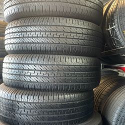 245/70R16 Marca Dextero Usadas En Muy Buenas Condiciones De Vida 