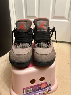 Air Jordan 4 Retro "Taupe Haze"