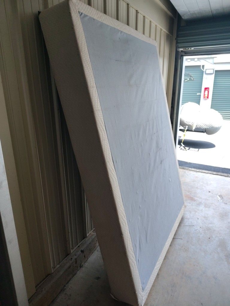 Queen Boxspring (Delivery Option)