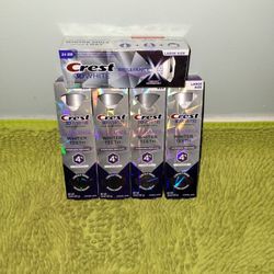 5 Crest 3D White Toothpaste Brilliance