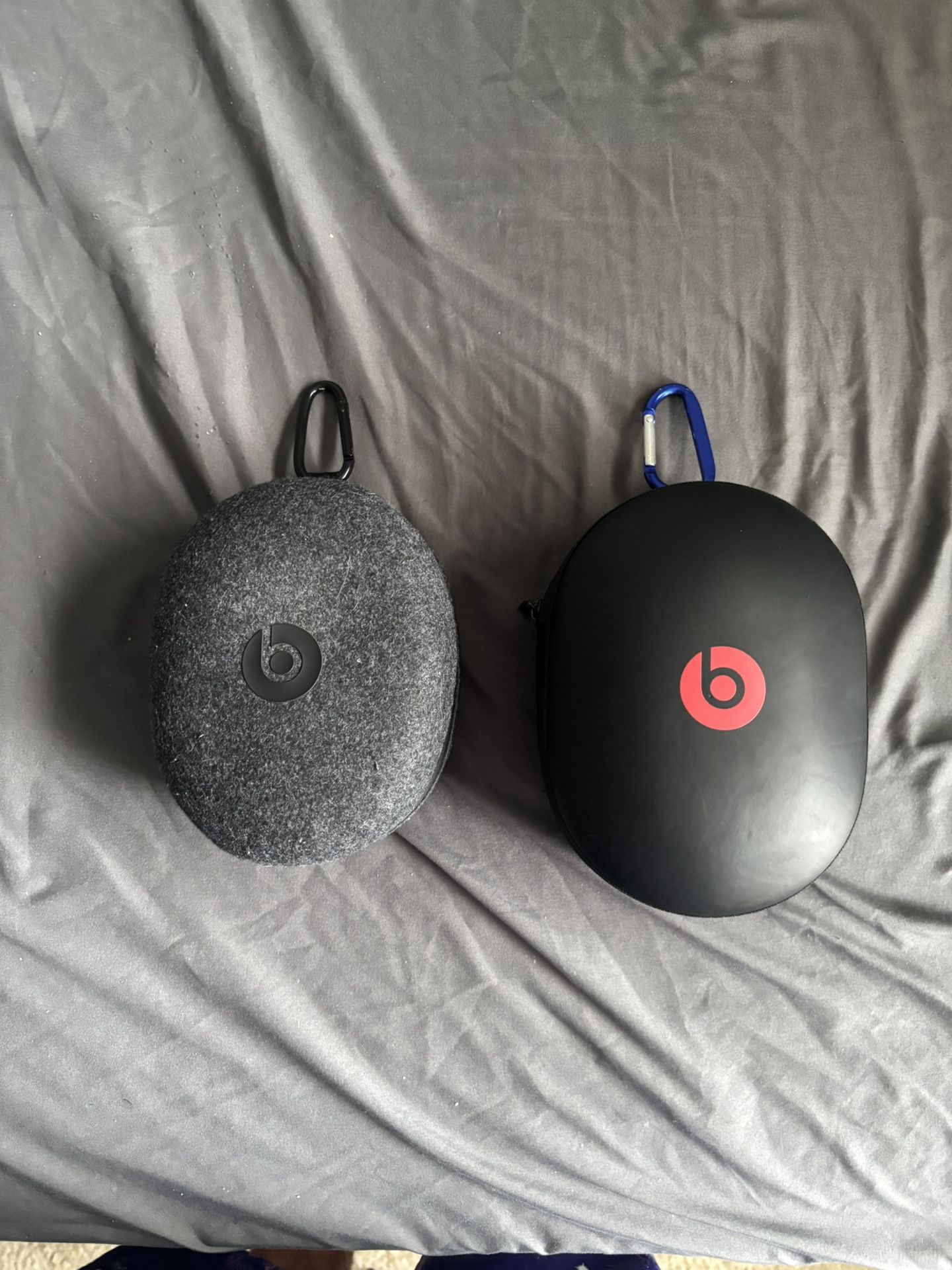 Beats Solo Pro Light Blue & Beats Solo3 Gold