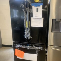 New Scratch And Dent GE 36”French Door Fridge In Black 6 Months Warranty 
