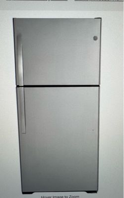 GE 21.9 cu. ft top freezer refrigerator