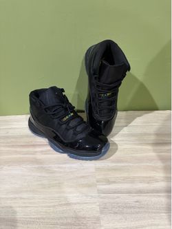Air Jordan 11 retro black size 11
